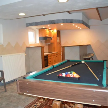 Дом отдыха Vacation In With Private Indoor Pool
