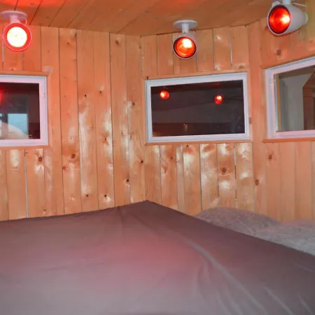 Дом отдыха Vacation In With Private Indoor Pool *